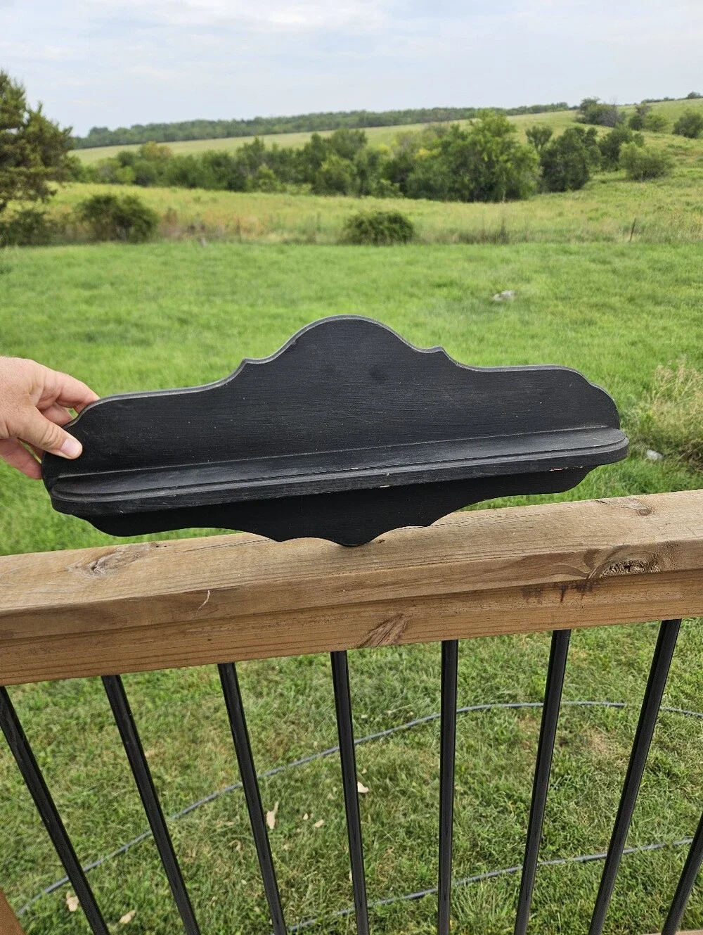 Country Farmhouse Black Wood Wall Shelf Scalloped Vintage Display Ledge Ornate